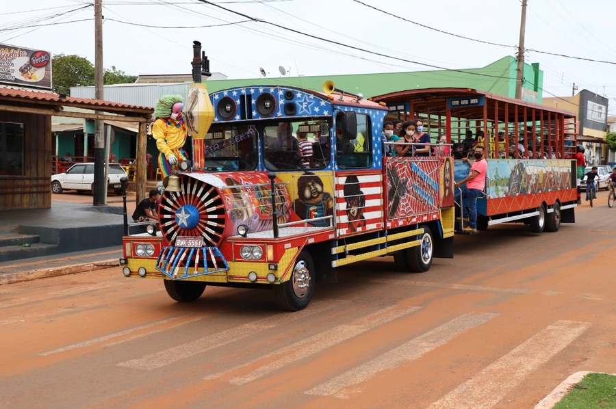 Trenzinho Carreta Furacão