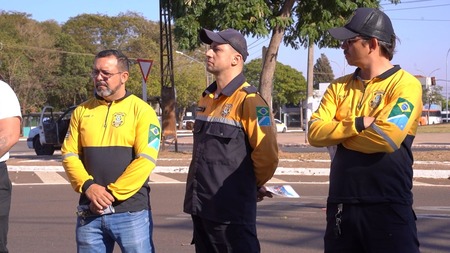 Left or right whatsapp image 2025 11 14 at 12.57.28