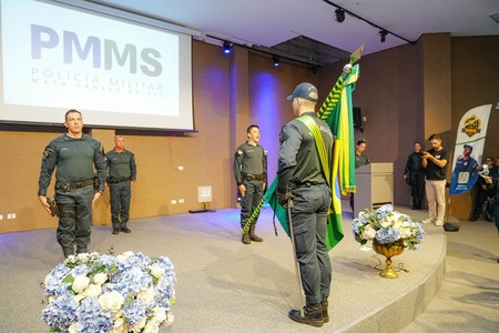 Left or right whatsapp image 2025 12 12 at 11.41.34