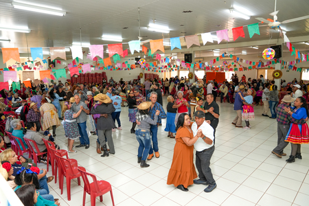 Left or right projeto conviver