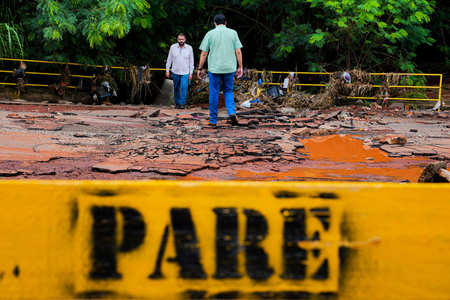 Left or right dsc09144