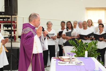 Left or right whatsapp image 2026 04 01 at 12.32.32 3 