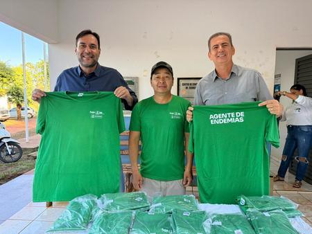 Left or right whatsapp image 2026 04 14 at 11.51.57