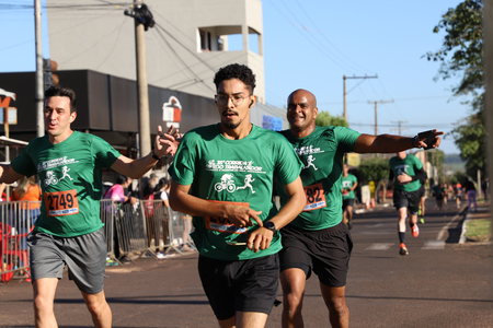 Left or right img 7544