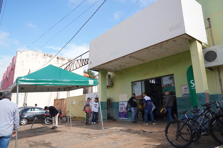 Left or right casa do trabalhador